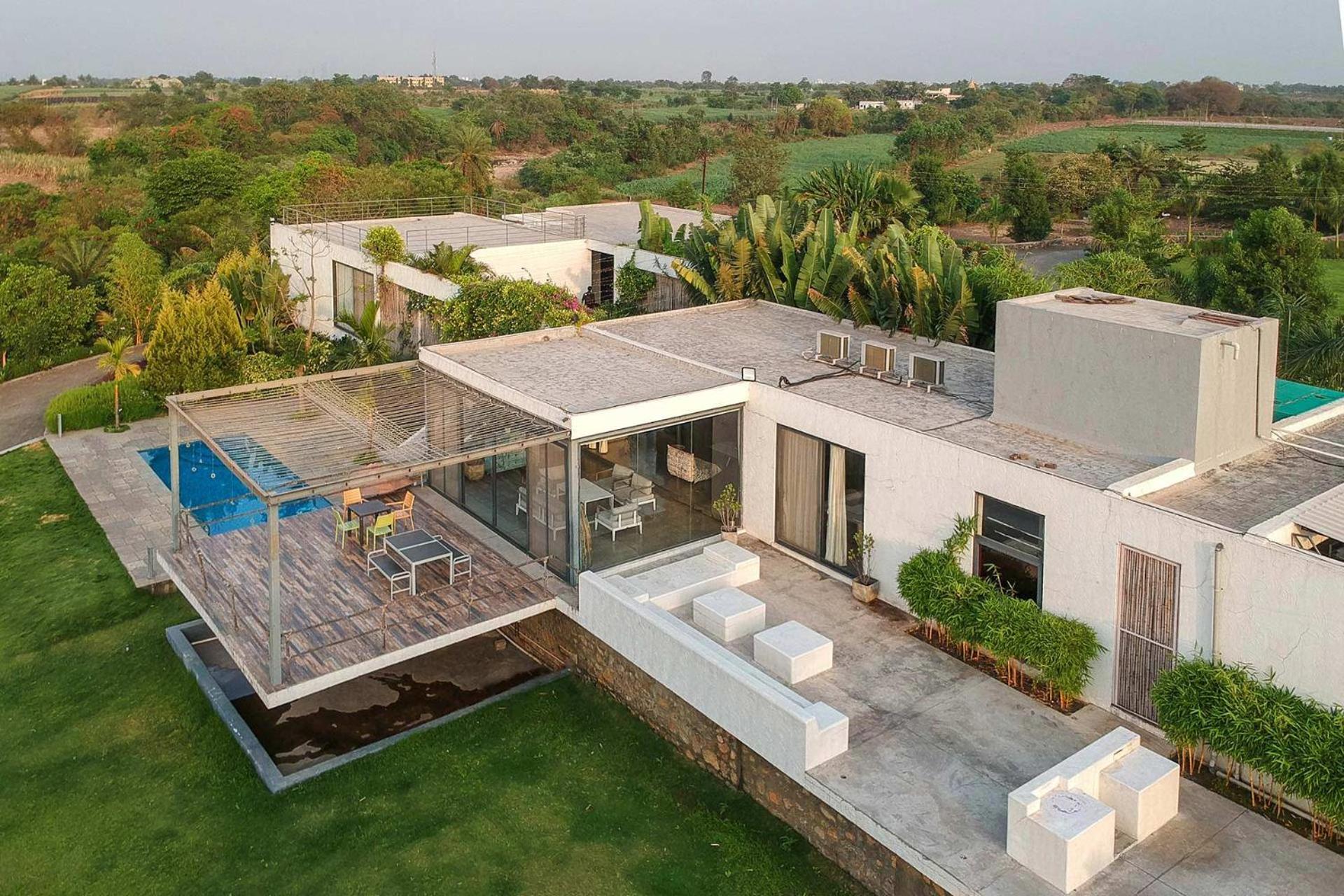 Open House By Stayvista - Nestled In Nature, Featuring A Swimming Pool & Expansive Lawn For A Serene Retreat Shikrapur Luaran gambar